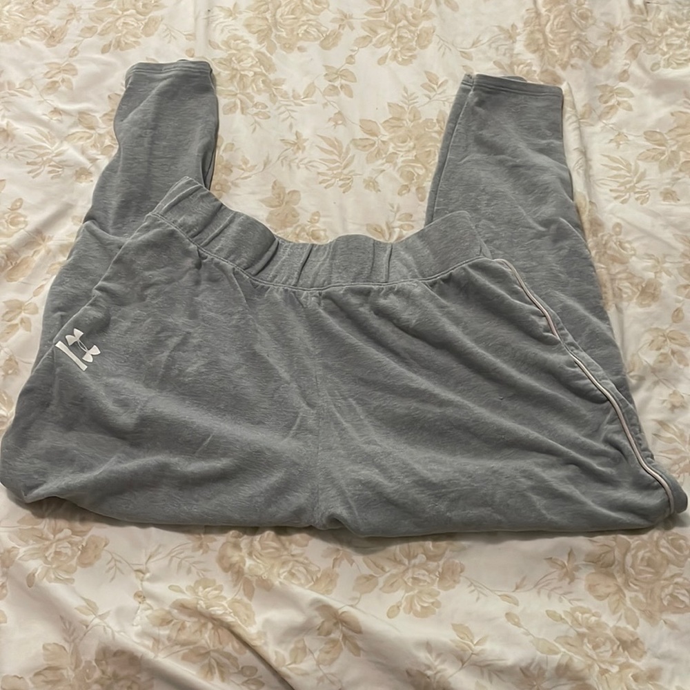 CLOSET CLOSING! UA sweatpants